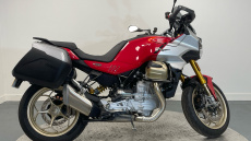 Moto Guzzi V100 Mandello S E5+ (25MY)